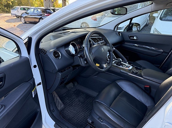 Peugeot 3008 15 of 29