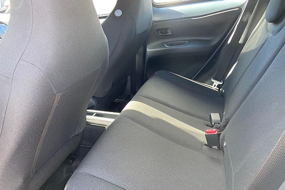 Toyota Aygo X 13 of 21