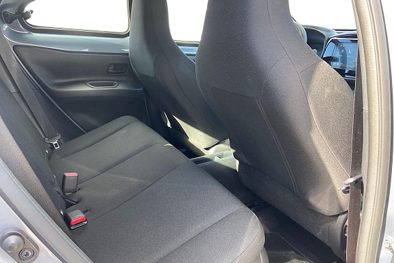 Toyota Aygo X 9 of 21