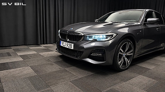 BMW 330e 8 of 30