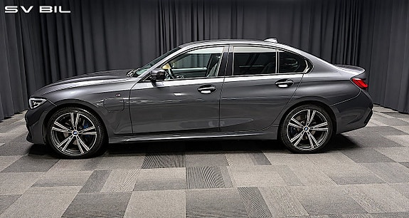 BMW 330e 7 of 30