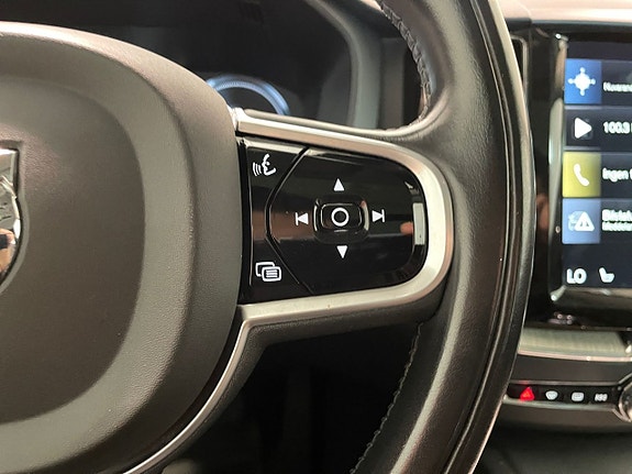Volvo XC60 21 of 25