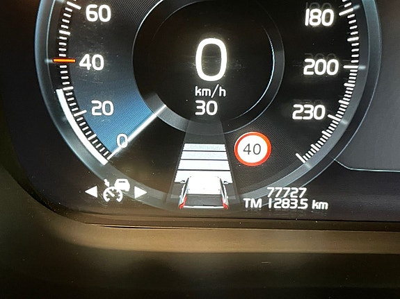 Volvo XC60 19 of 25