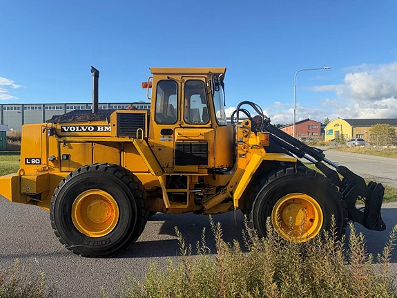 Volvo BM L90 Lastmaskin C-smörj, Kort spak. 2 of 11