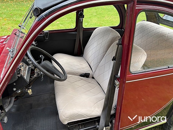 Citroen 2CV 8 of 20