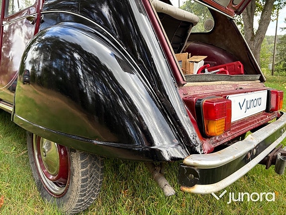Citroen 2CV 17 of 20