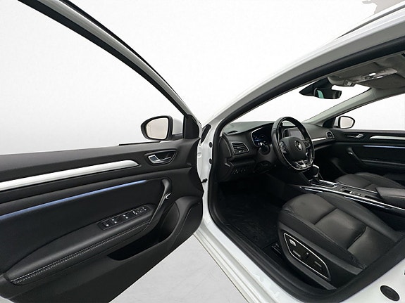Renault Megane E-Tech 13 of 30
