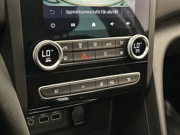 Renault Megane E-Tech 28 of 30