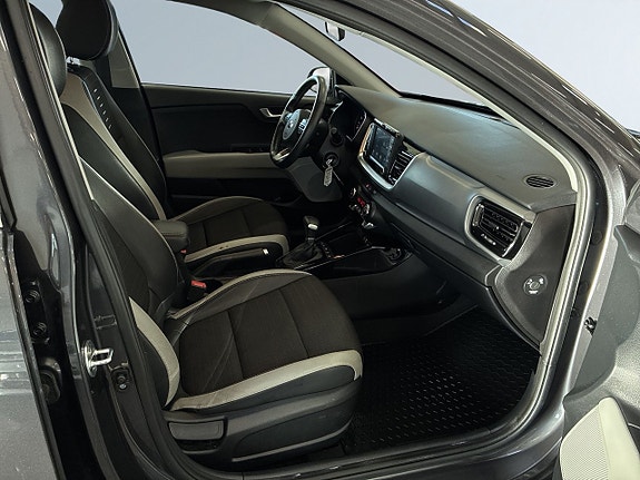 Kia Stonic 10 of 17