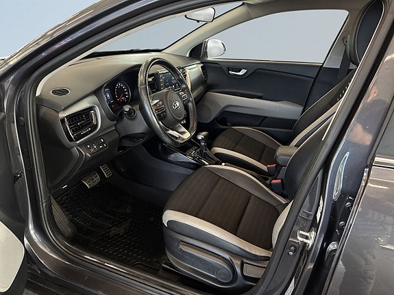 Kia Stonic 7 of 17