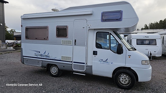 Dethleffs A5420 Alkov / Ny kamrem 2 of 18