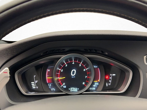 Volvo V40 17 of 30