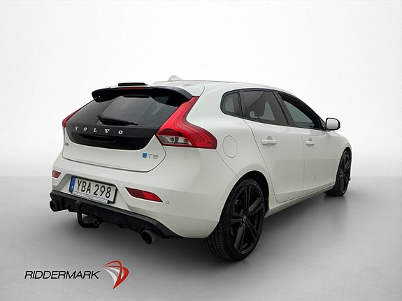 Volvo V40 8 of 30