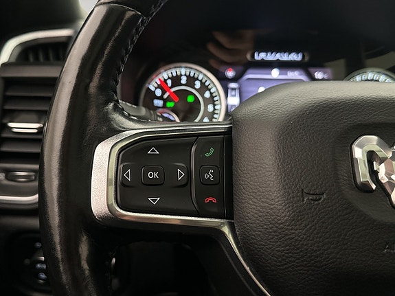 Dodge RAM 1500 23 of 30