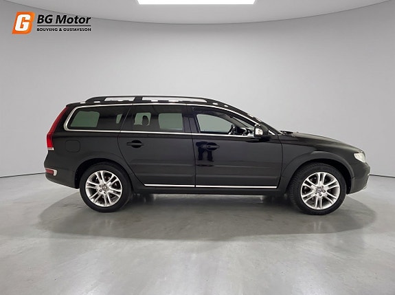 Volvo XC70 3 of 20