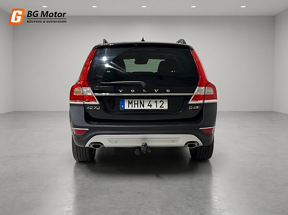 Volvo XC70 8 of 20