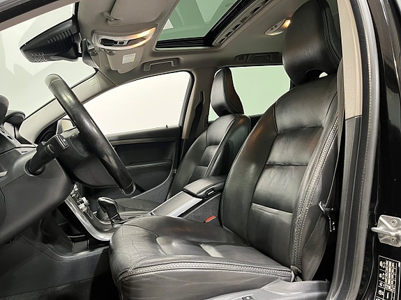 Volvo XC70 9 of 20