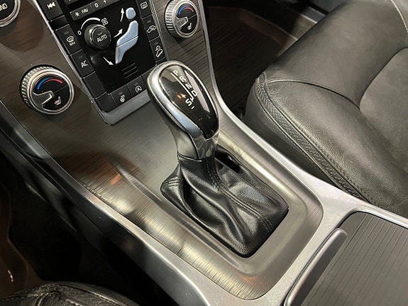 Volvo XC70 16 of 20
