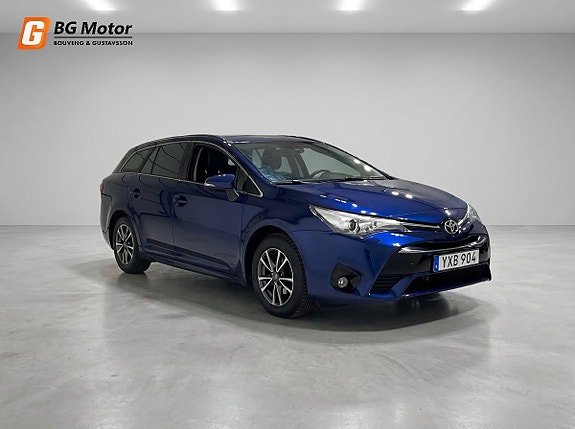 Toyota Avensis 8 of 18