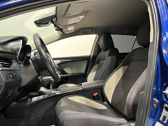 Toyota Avensis 9 of 18