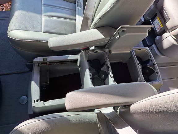 Chrysler Town & Country 24 of 26