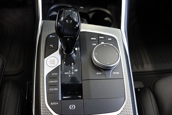 BMW 320 13 of 18