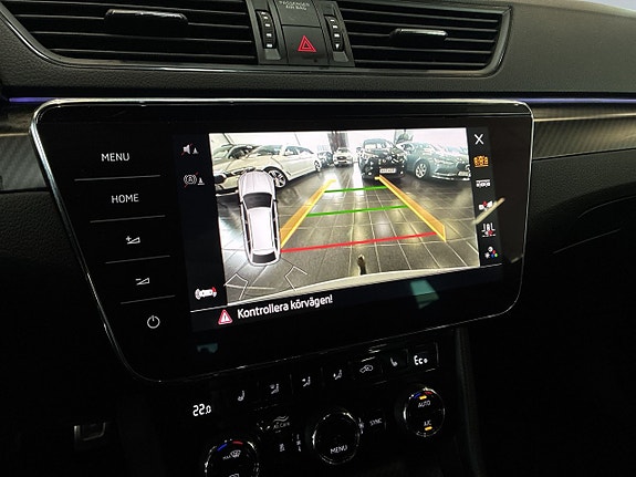 Skoda Superb 11 of 27