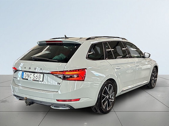 Skoda Superb 6 of 27