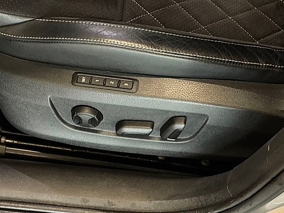 Skoda Superb 18 of 27