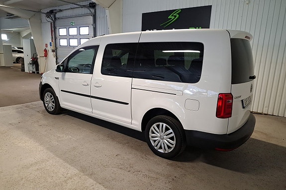 Volkswagen Caddy Maxi 3 of 16