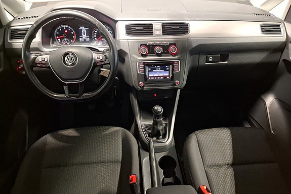Volkswagen Caddy Maxi 9 of 16