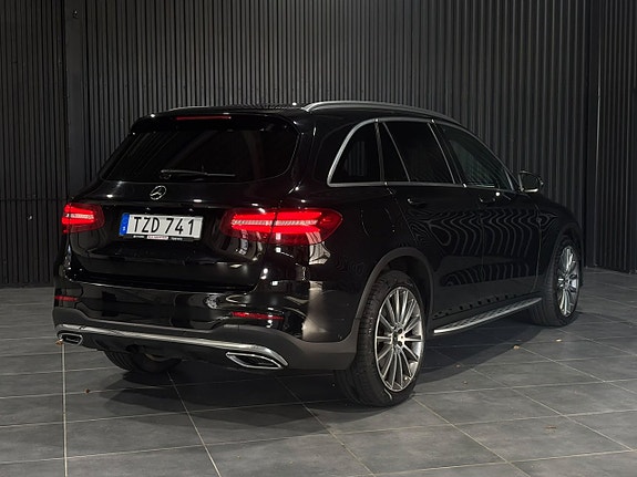 Mercedes-Benz GLC220 d 4 of 22