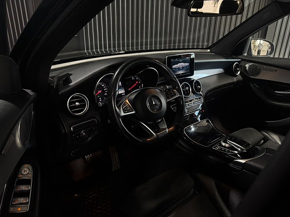 Mercedes-Benz GLC220 d 14 of 22