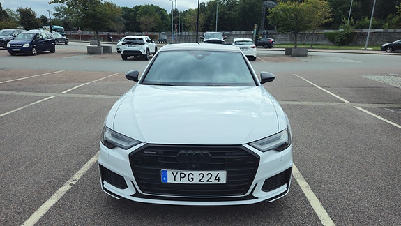 Audi A6 4 of 14
