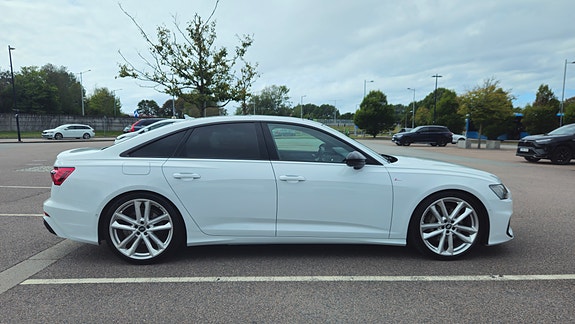 Audi A6 3 of 14