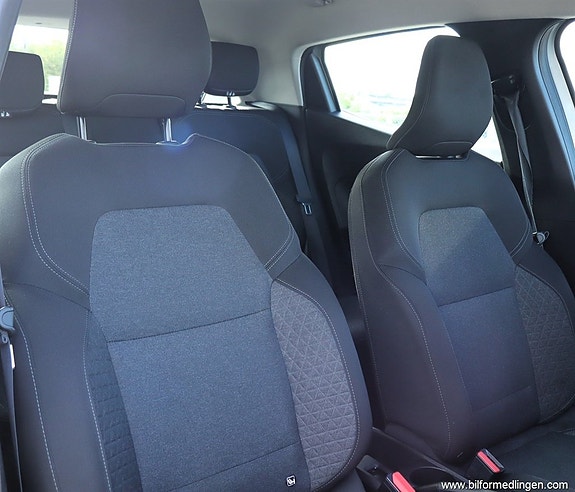 Renault Clio 6 of 18
