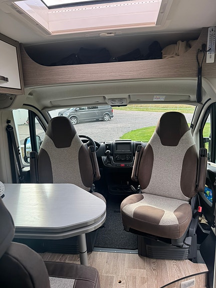 Pøssl Roadcruiser • 9 växlad automat•3500 mil 4 of 10