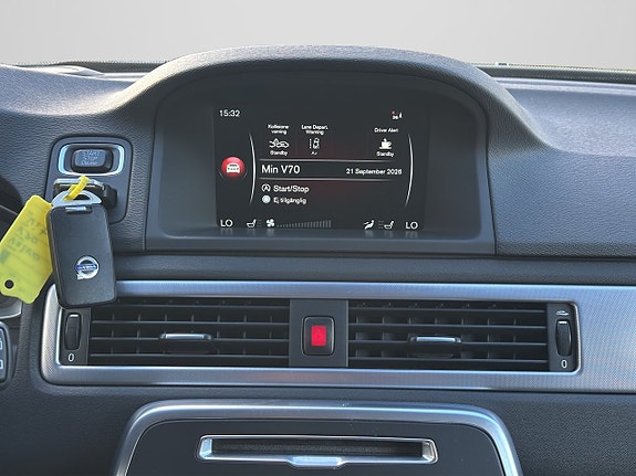 Volvo V70 18 of 28
