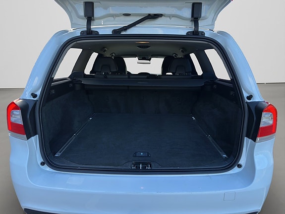 Volvo V70 27 of 28