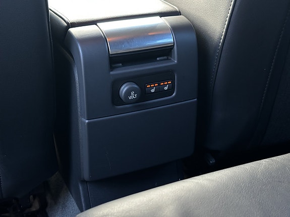 Volvo V70 26 of 28
