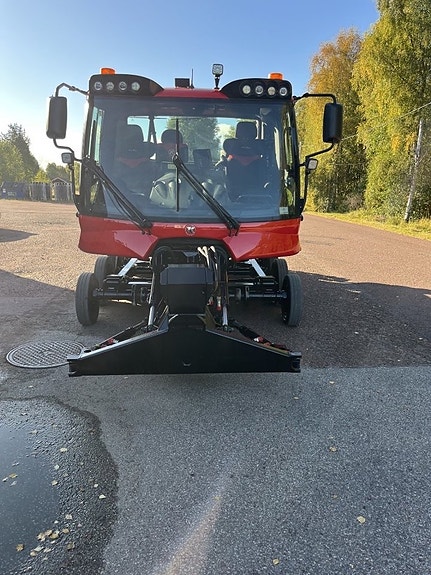 PistenBully 600 Polar (828) Pistmaskin / Pistmaski 3 of 24