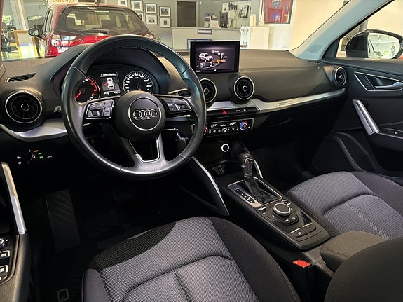 Audi Q2 11 of 15
