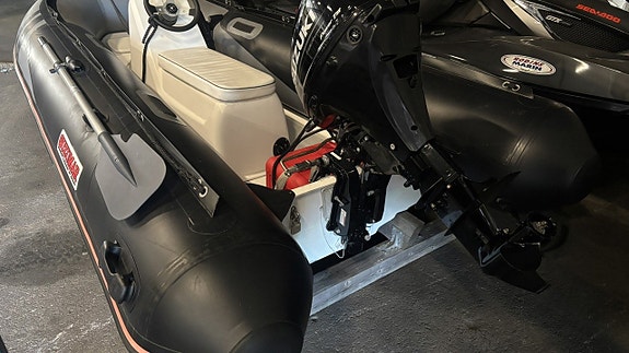 Suzumar 350 FDJ -21 med Suzuki DF 20 EPT -22 5 of 5