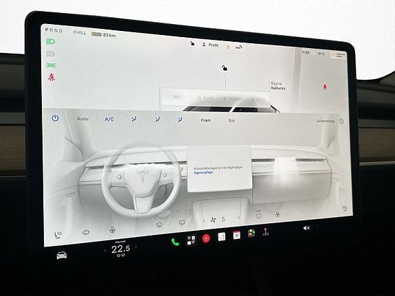 Tesla Model Y 22 of 28