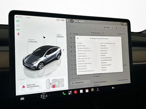 Tesla Model Y 25 of 28