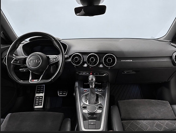 Audi TT 10 of 17