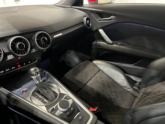 Audi TT 12 of 17