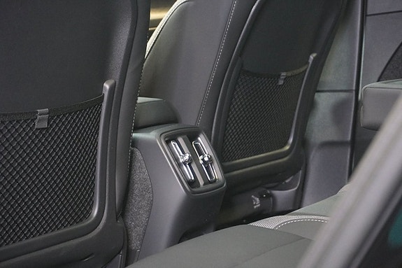 Volvo C40 14 of 14