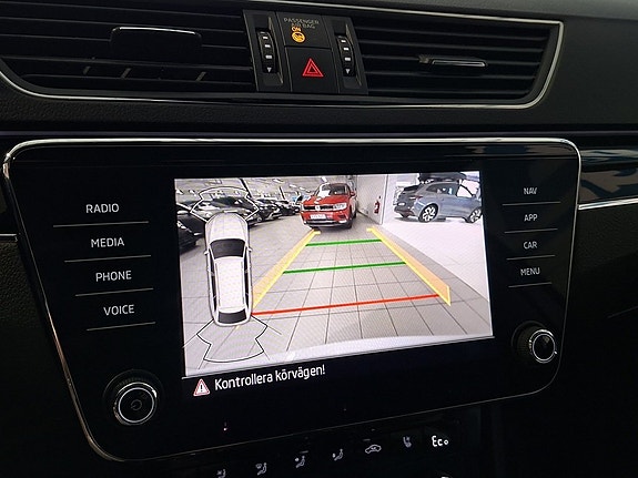 Skoda Superb 12 of 13