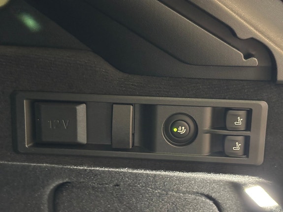 BMW M340i 9 of 26